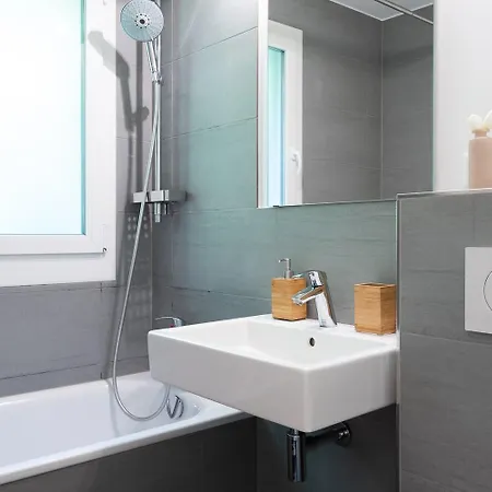 Apartment Baseliving - St Jakob, Near Esc - Bahnhof Sbb *
